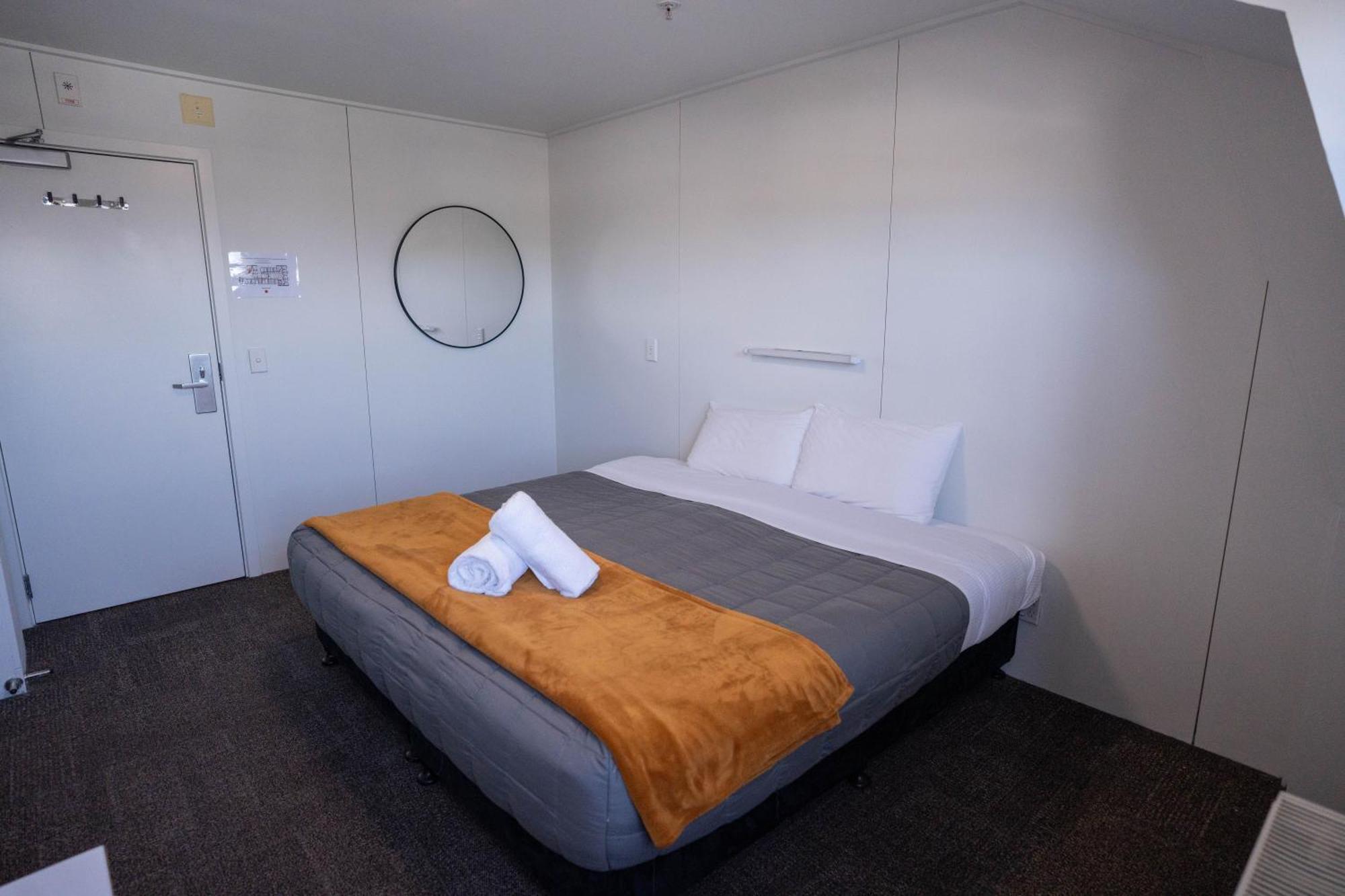 וואנאקה The Brownston Hostel מראה חיצוני תמונה